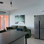 Apartament Kis *